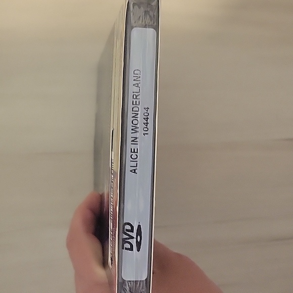 4 unopened Disney DVDs - Picture 10 of 12